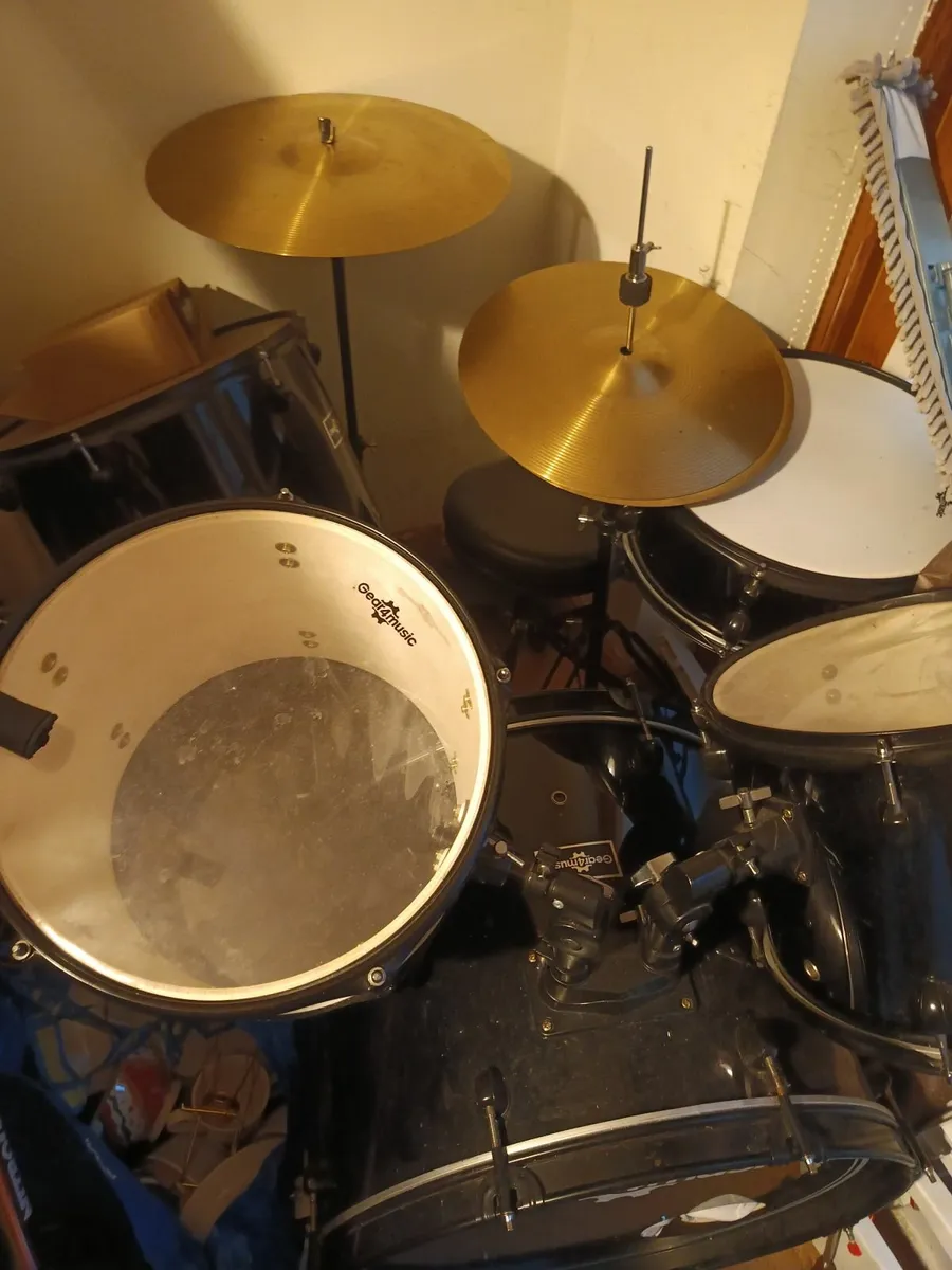 Drum set - Image 4