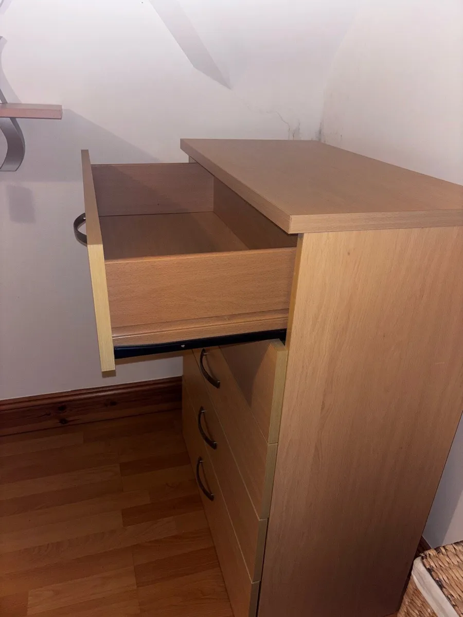 Chest of drawers - Image 3