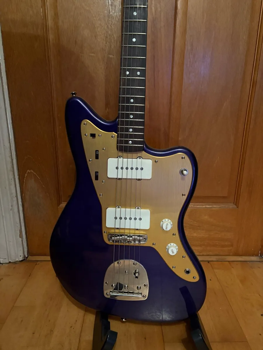 Squier Classic Vibe 60s Jazzmaster Purplr - Image 3