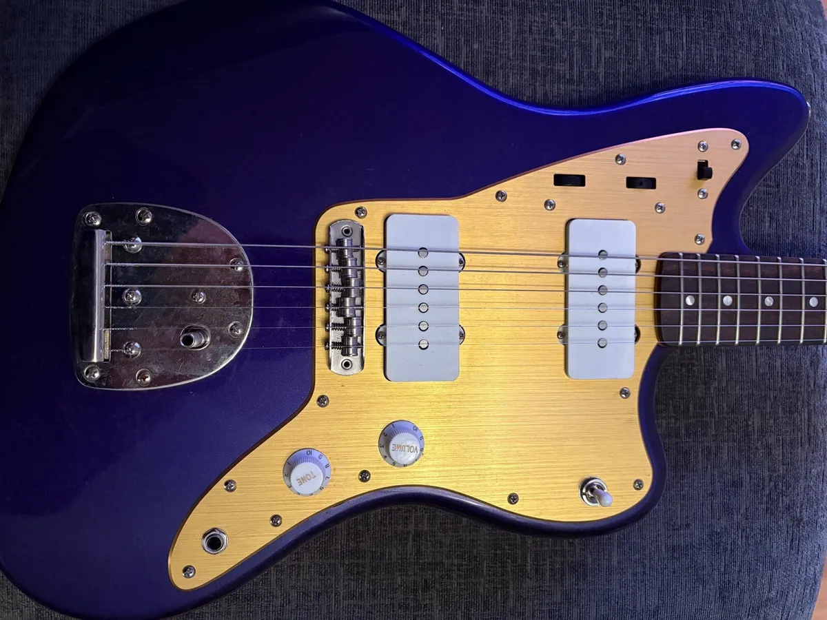 Squier Classic Vibe 60s Jazzmaster Purplr - Image 4