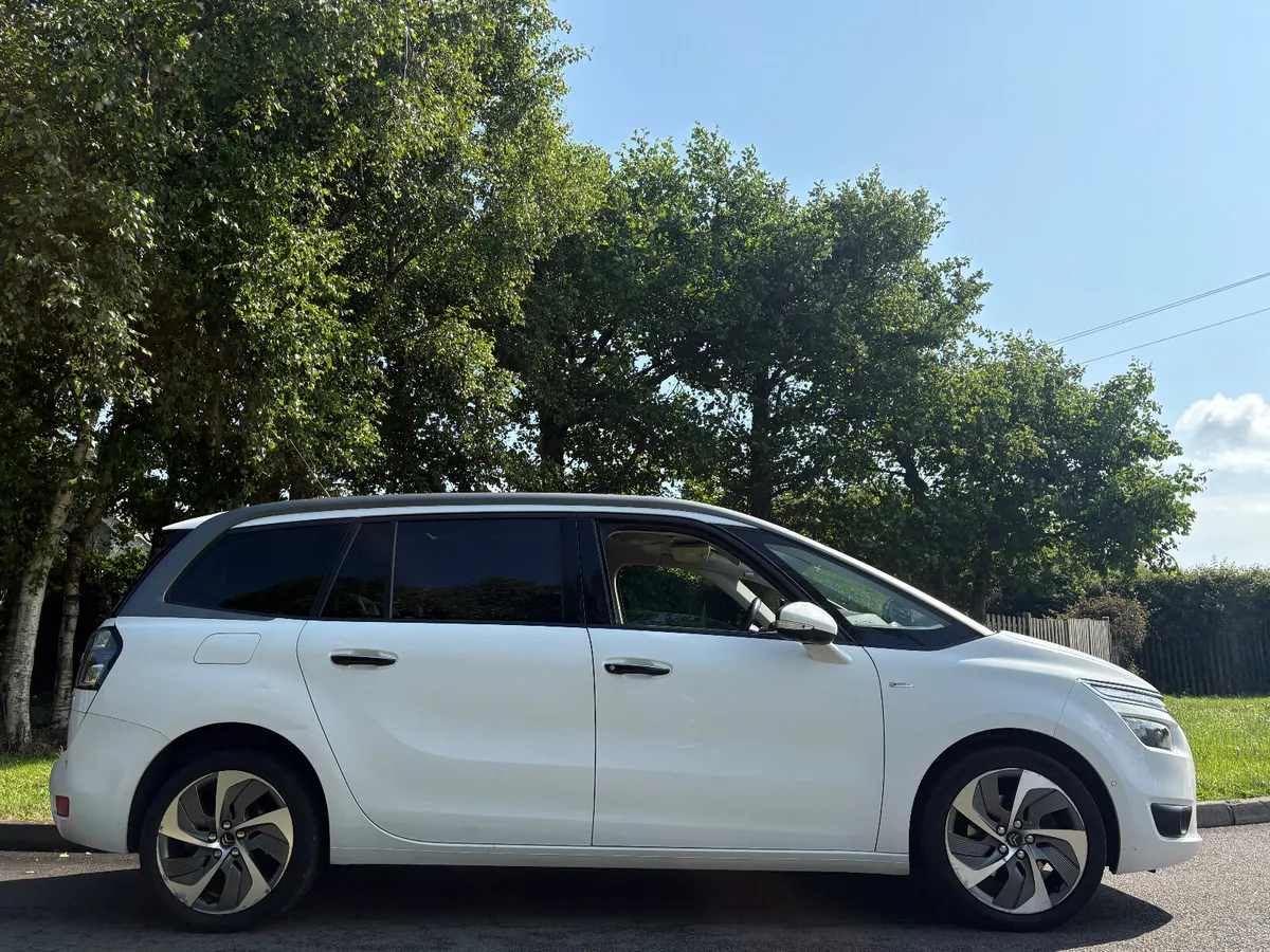 2015 Citroen C4  Grand Picasso Automatic 1.6 hdi - Image 2