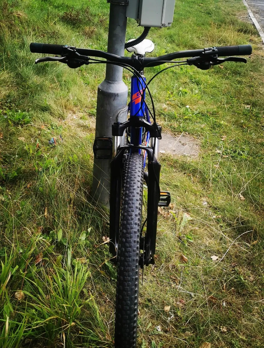 Mountain Bike - Image 4