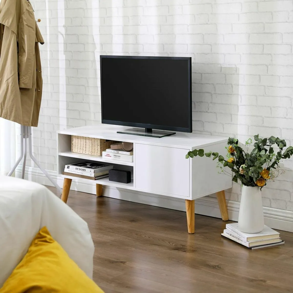 New Scandinavian TV Console Display - FREE P&P - Image 1