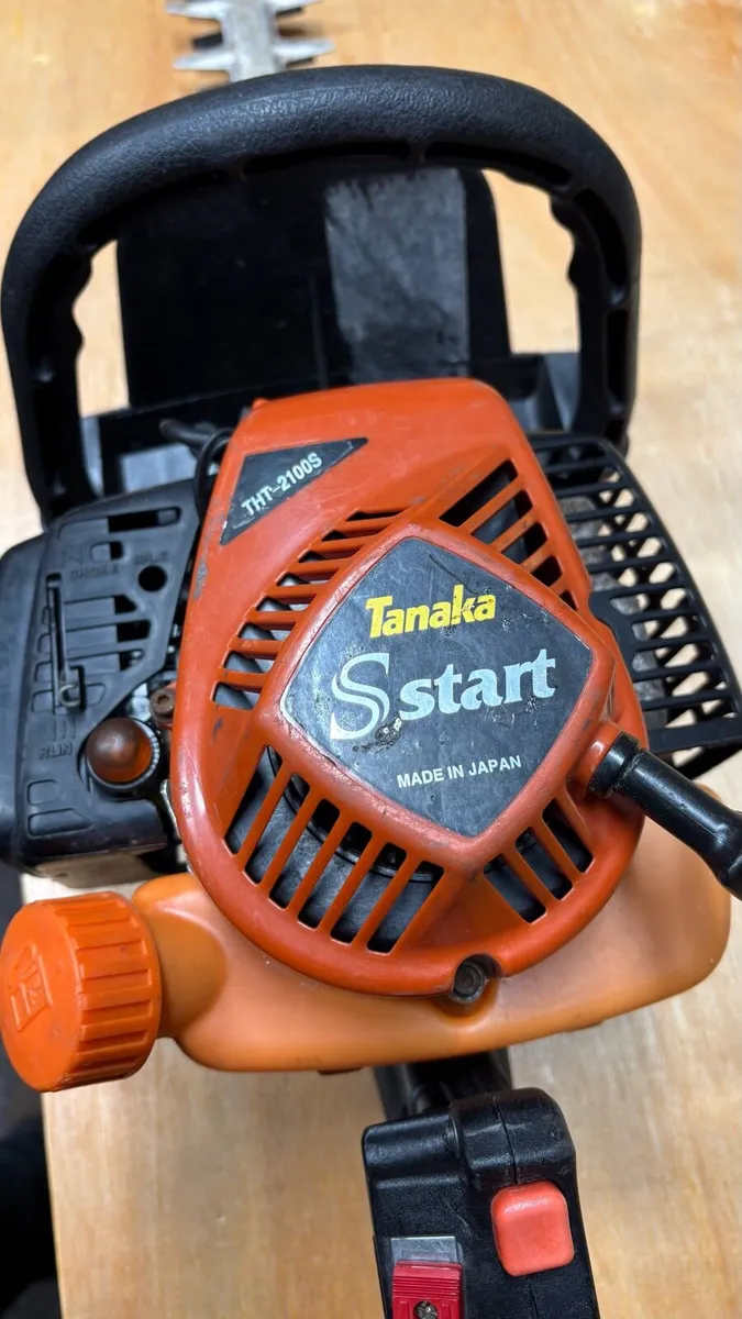 Tanaka THT-2100S hedge cutter - Image 2