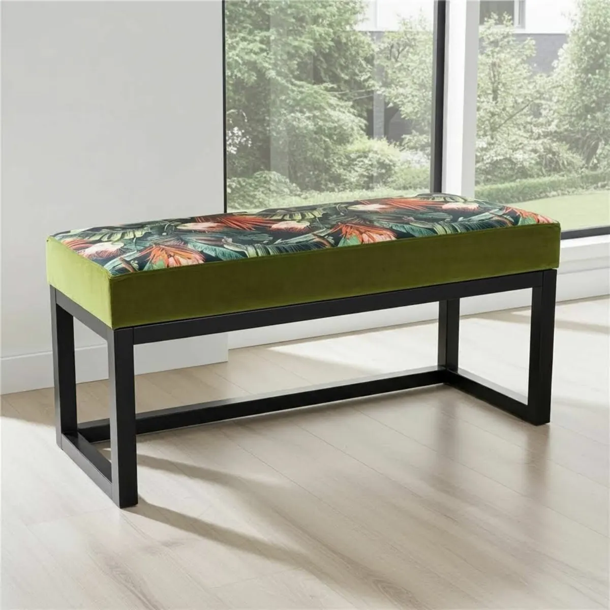 Wooden frame bench with velvet seat - Image 2