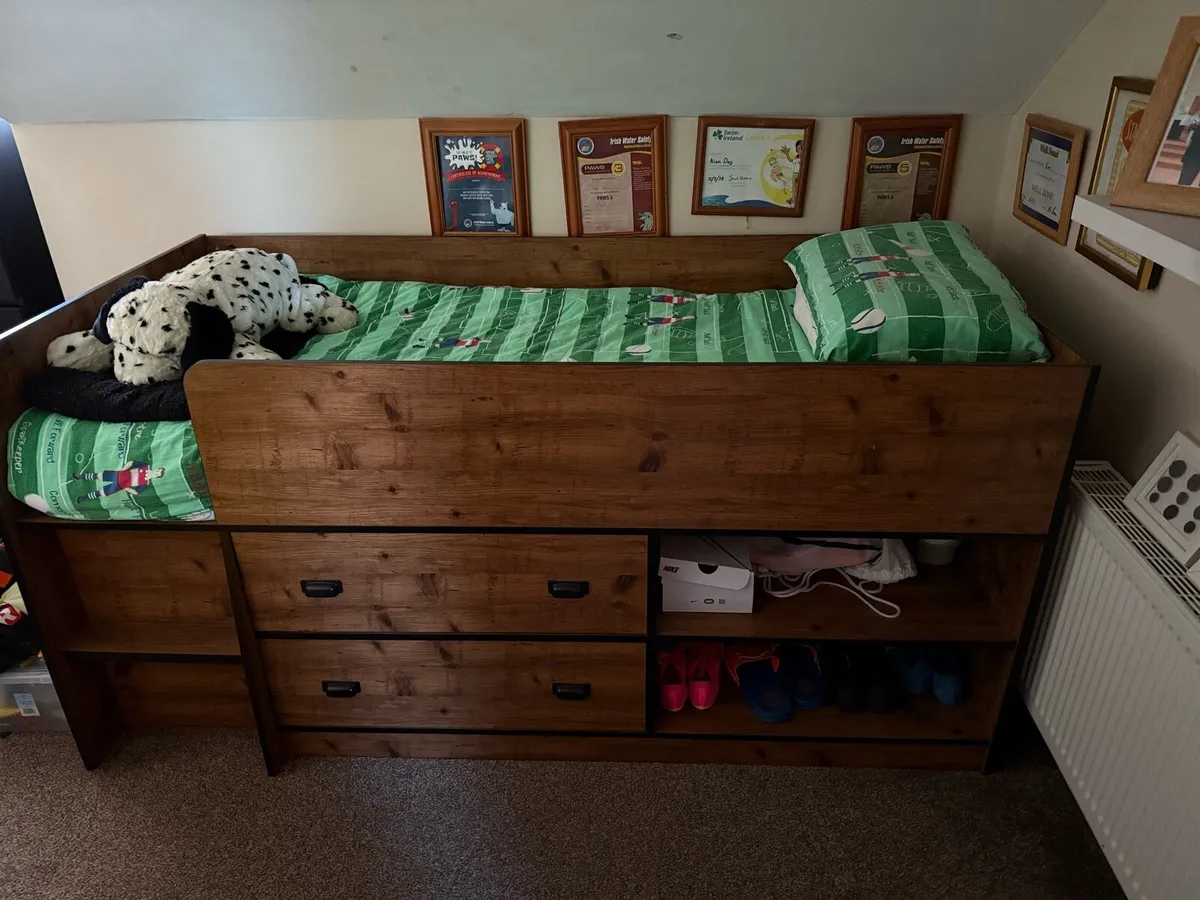 Julian Bowen mid sleeper single beds