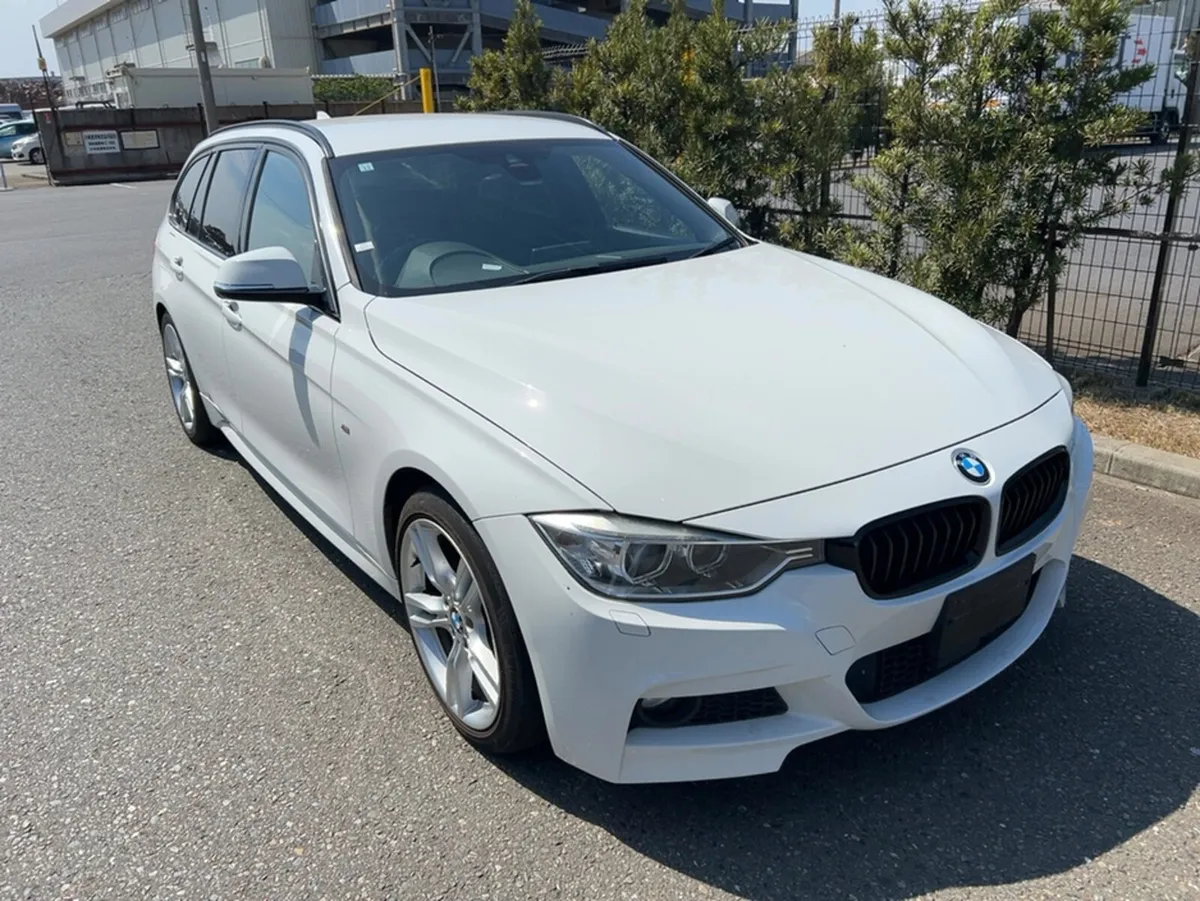BMW 3-Series M-SPORT 320D TOURING 2.0 DIESEL AUTOM - Image 1