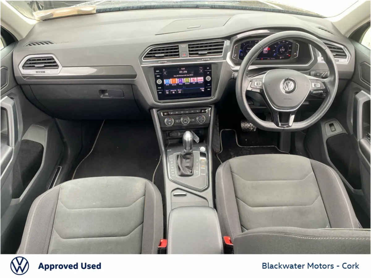Volkswagen Tiguan 2.0TDI 150BHP HIGHLINE AUTOMATIC - Image 3