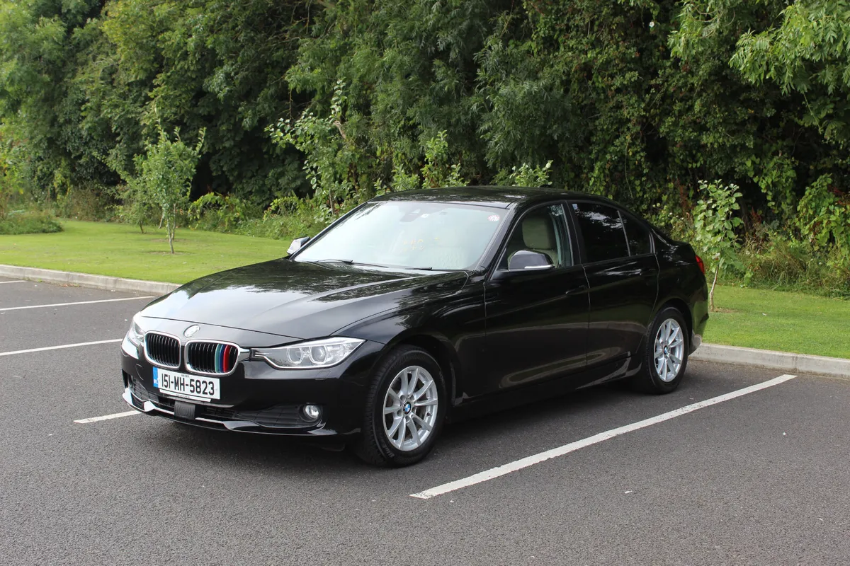 BMW 3-Series 2015  Automatic - Low Miles - Image 1