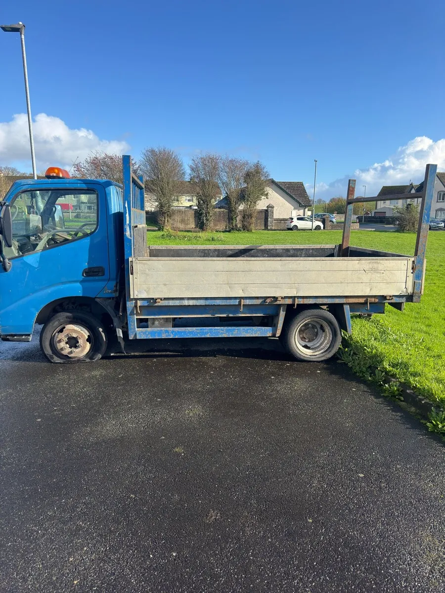 Toyota Dyna - Image 3