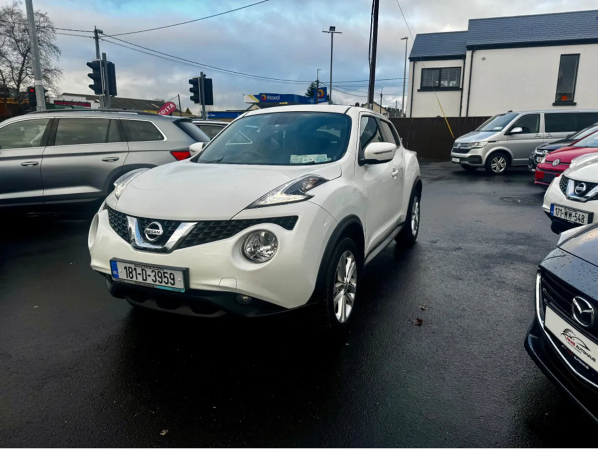 Nissan Juke 1.2 SV PREMIUM - LOW MILAGE - Image 4
