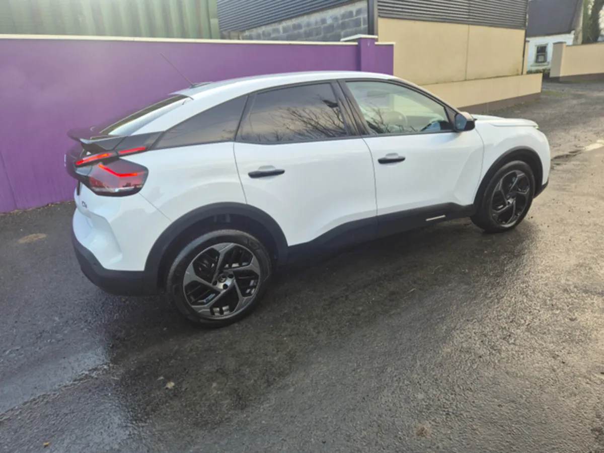 Citroen C4 FEEL BLUEHDI 110 COMMERCIAL MY22. MY22. - Image 3