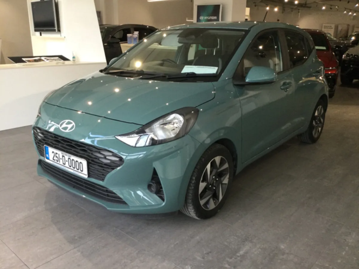 Hyundai i10 AUTOMATIC - Image 3