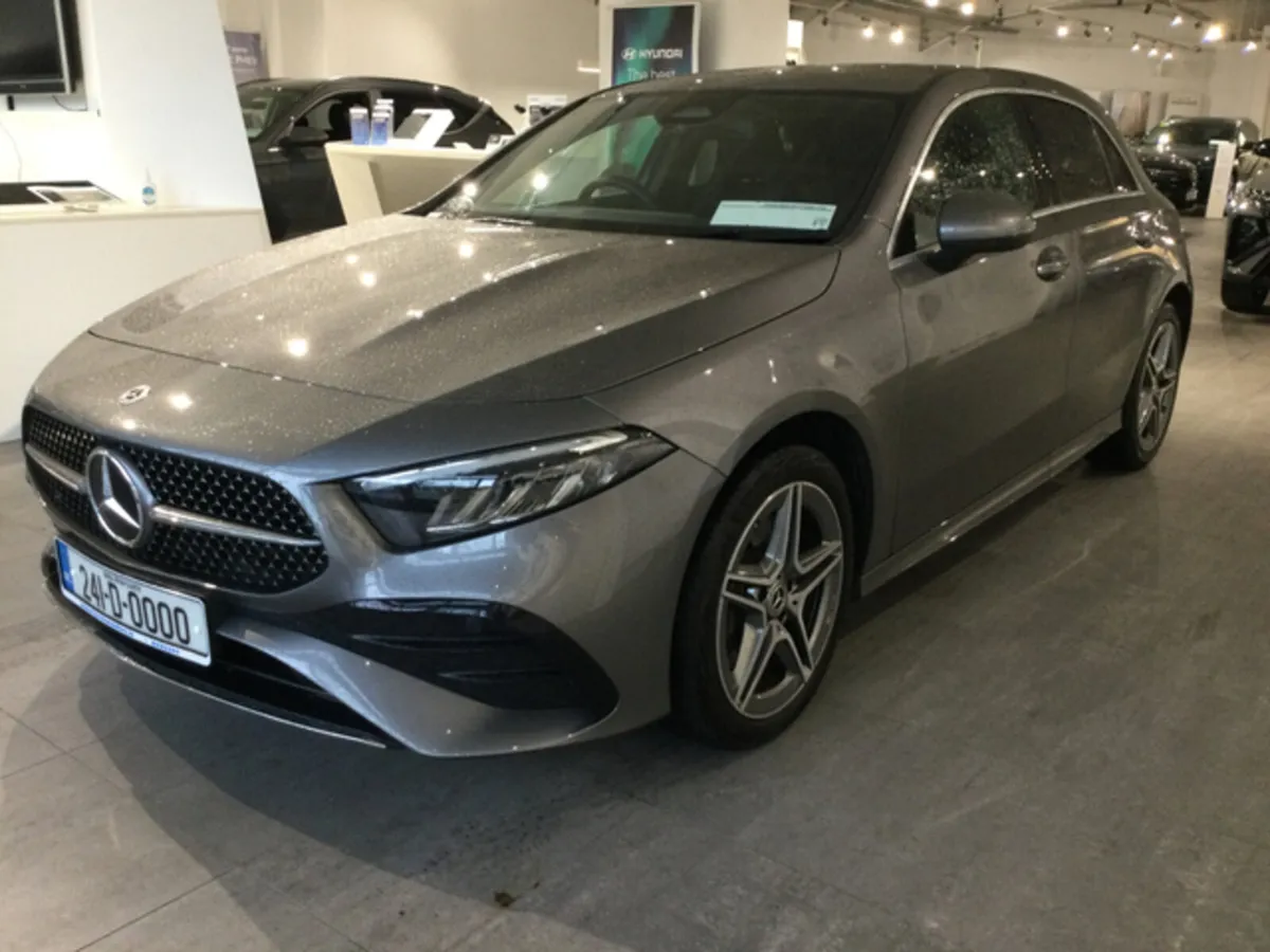 Mercedes-Benz A-Class 250e AMG LINE EXECUTIVE PLUG - Image 3