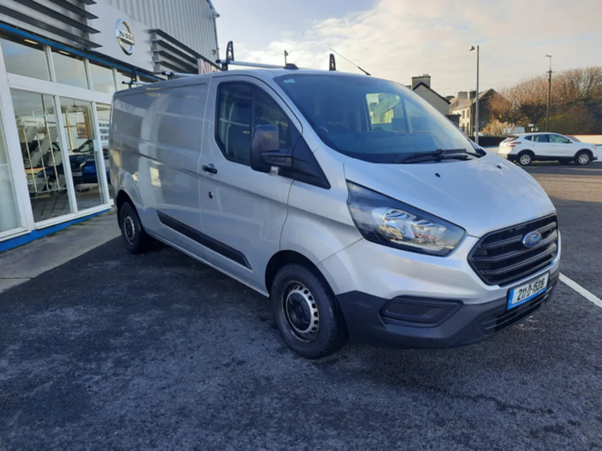 Ford Transit Custom 300L BASE 2.0 TD 105BHP M6 LWB - Image 2