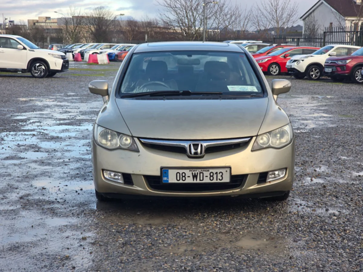 Honda Civic 1.8I SES 4 DOOR 4DR - Image 3
