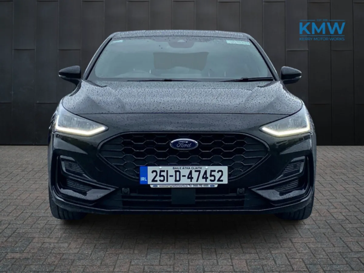 Ford Focus ST Line 125 BHP - Image 3
