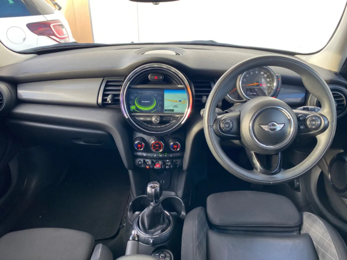 Mini Cooper *DEPOSIT TAKEN* 1.5D 5DR COOPER HATCH - Image 3