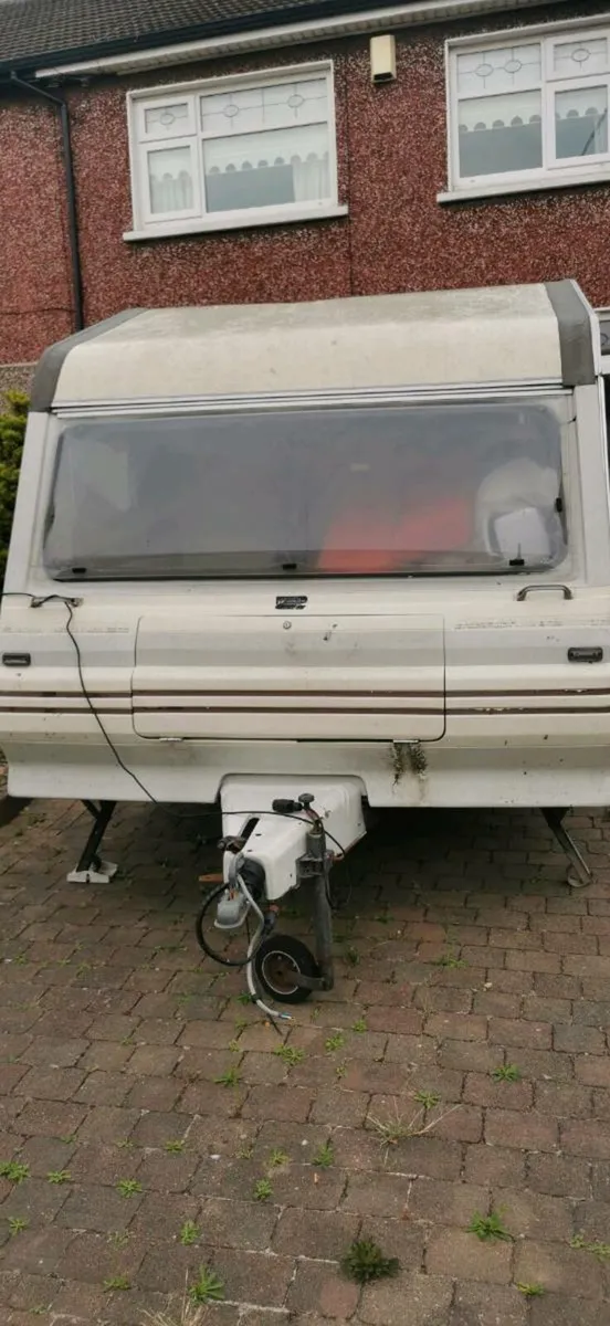Caravan for campervan conversion or parts - Image 2