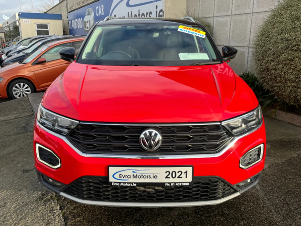 Volkswagen T-Roc STYLE AUTOMATIC 2.0 DIESEL //LOW - Image 2