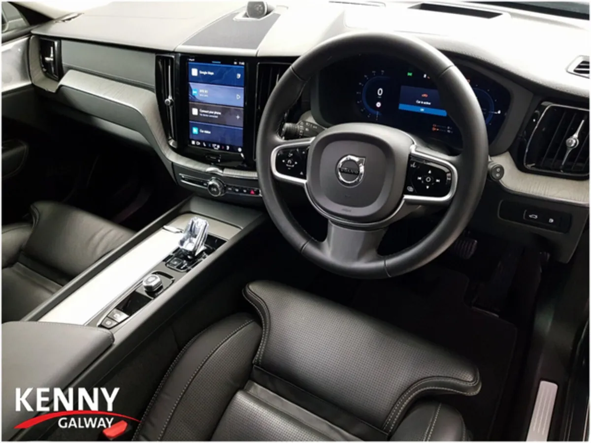 Volvo XC60 ULTRA T8 PHEV AWD AU RECHARGE - Image 2