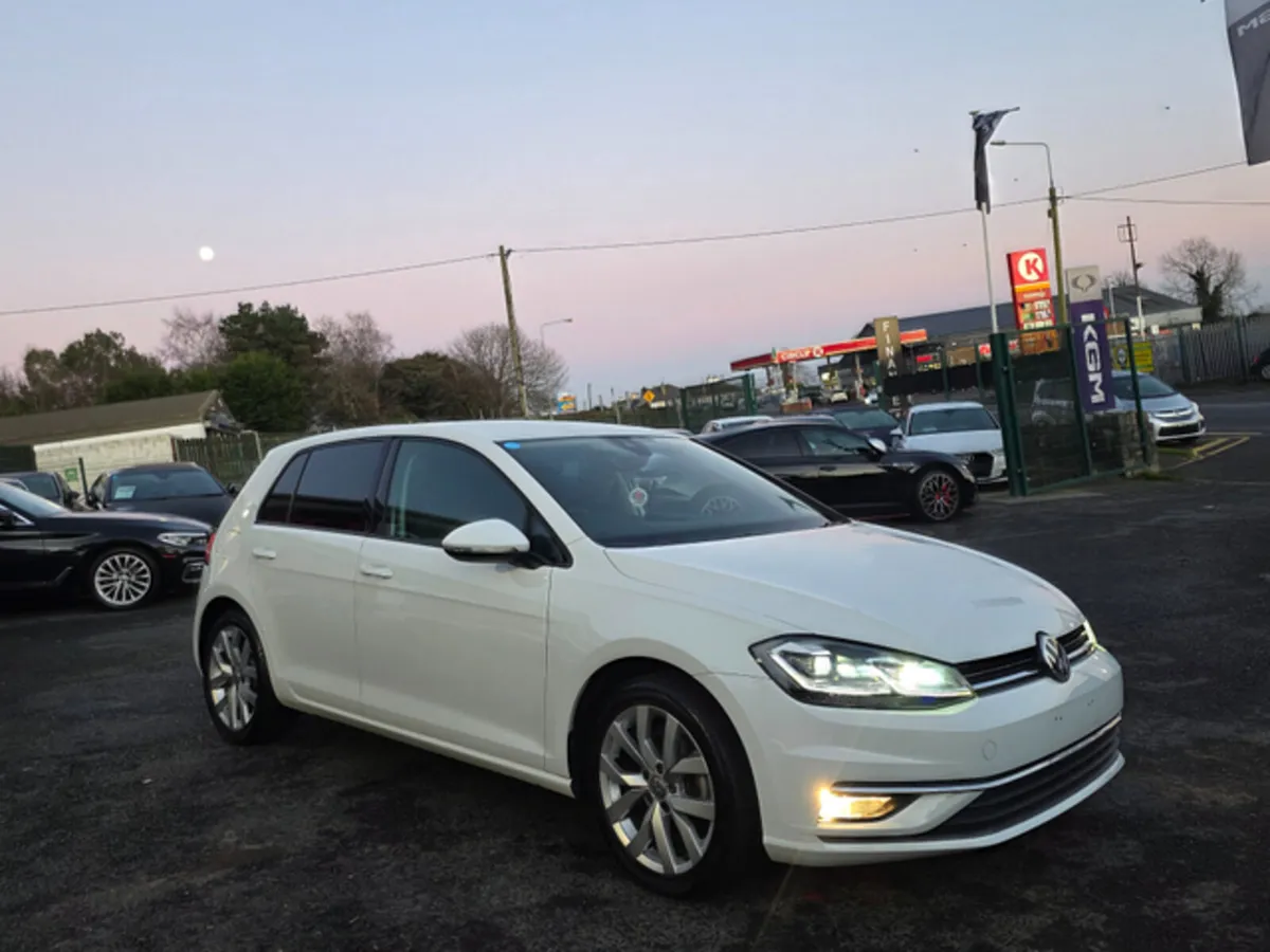 Volkswagen Golf ( 172 REG ) HIGHLINE 1.4 MK7.5 SAT - Image 2