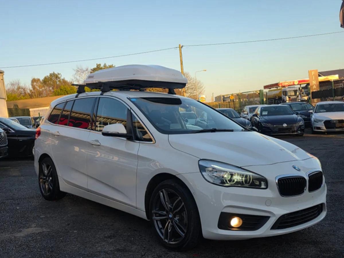 BMW 2-Series ( 172 REG ) 2.0D 7 SEATER MODEL ALLOY - Image 2