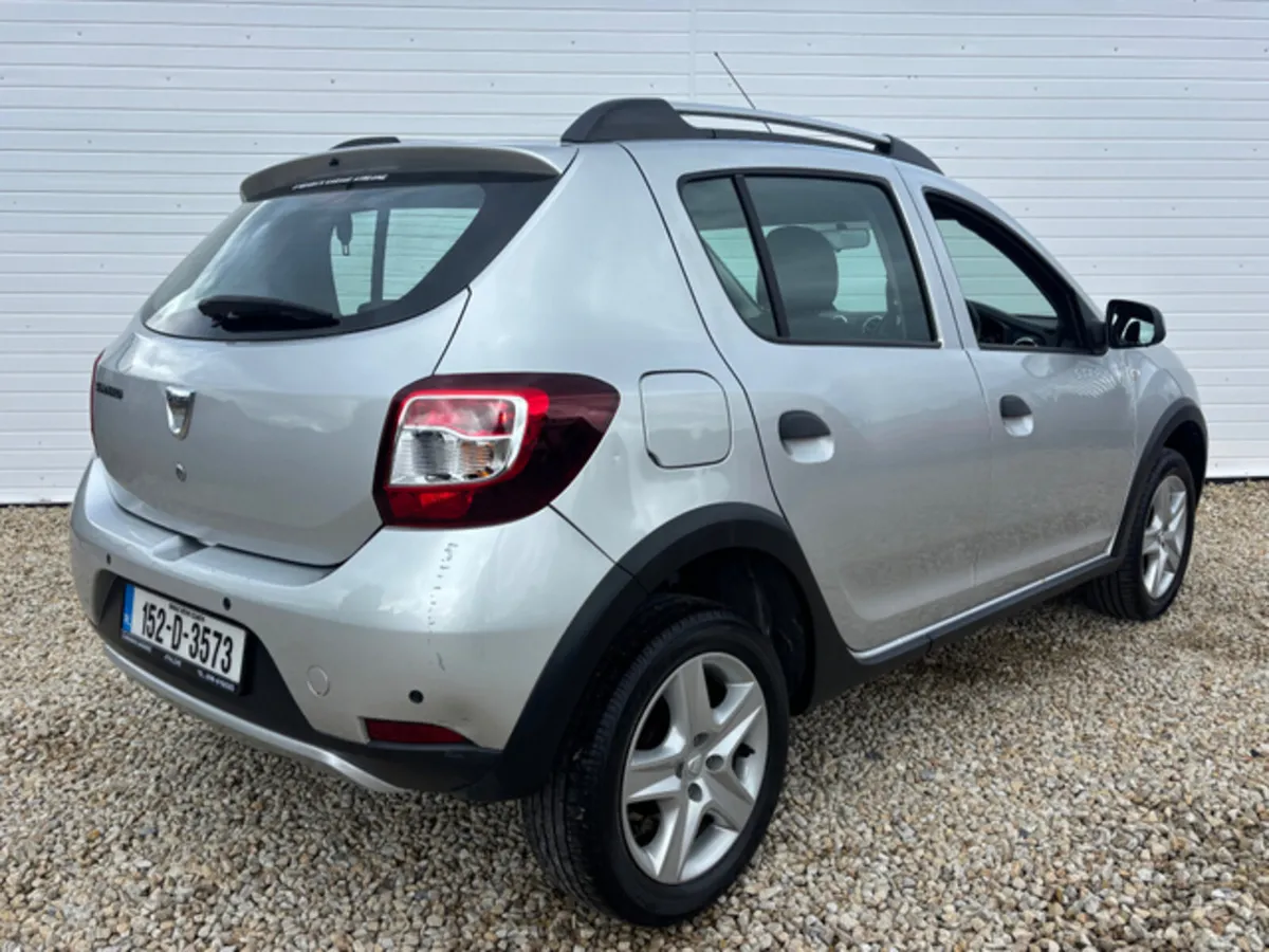 Dacia Sandero STEPWAY SIGNATURE 1.5 DCI 90 4 - Image 3