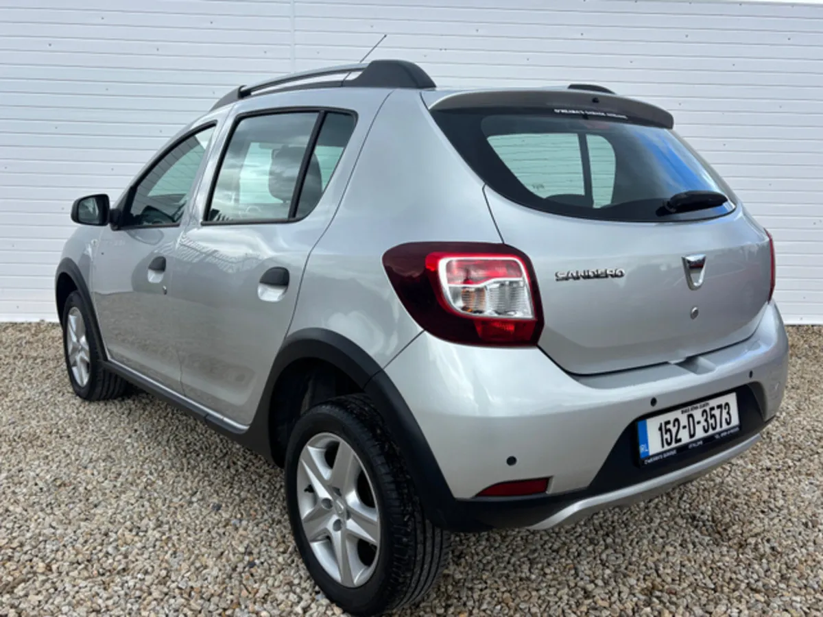Dacia Sandero STEPWAY SIGNATURE 1.5 DCI 90 4 - Image 4