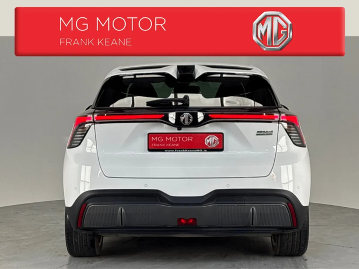 MG 4 EXCLUSIVE **HALF LEATHER HEATED SEATS**HEATED - Image 3