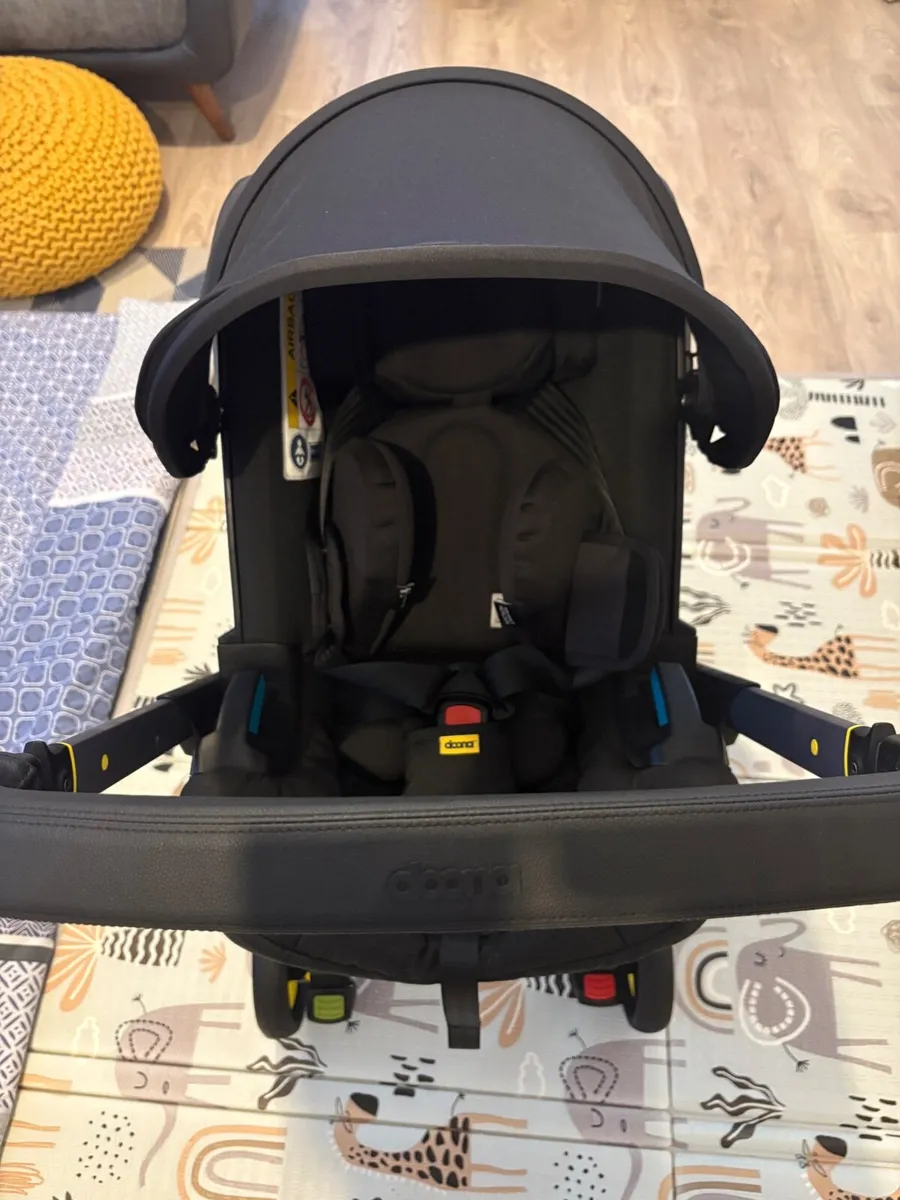 Doona I Infant car seat - Image 1