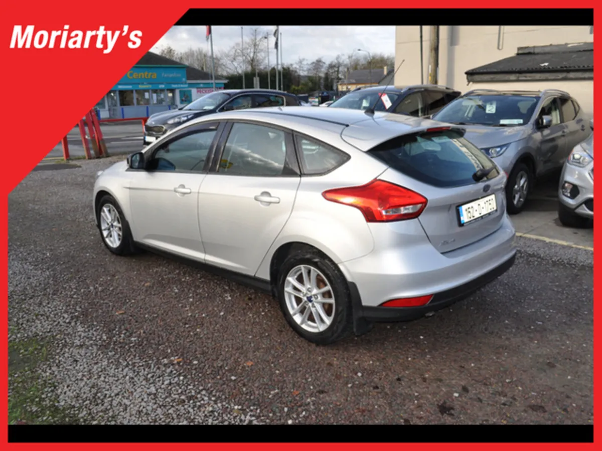 Ford Focus STYLE 1.6 TDCI 95PS 4DR - Image 4