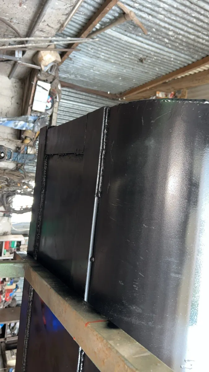 7ft bucket for loader - Image 2