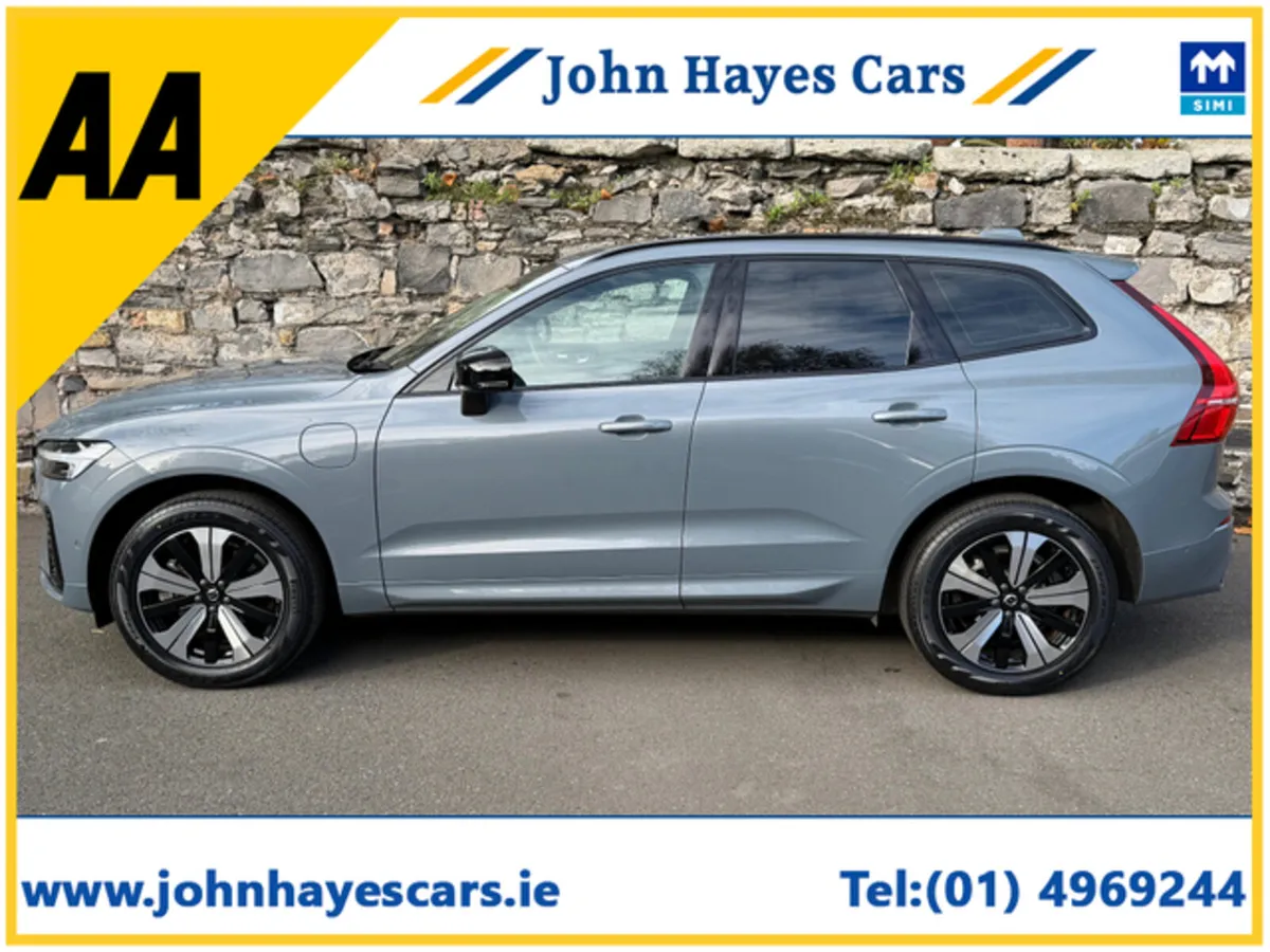 Volvo XC60 ***SOLD***PLUS DARK T6 RECHARGE AWD//GR - Image 3