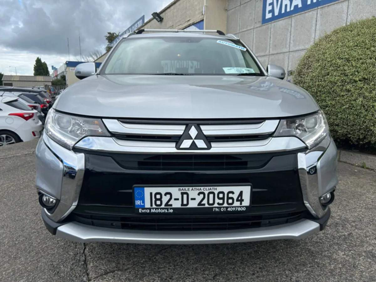 Mitsubishi Outlander AUTOMATIC 7 SEATER 2.2 DI-D J - Image 2