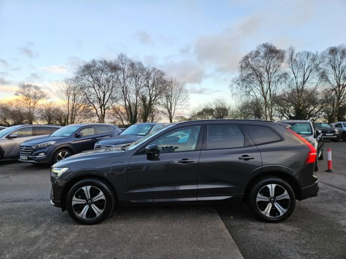 Volvo XC60 T6 Phev Plus Dark AWD 5DR Auto - Image 3