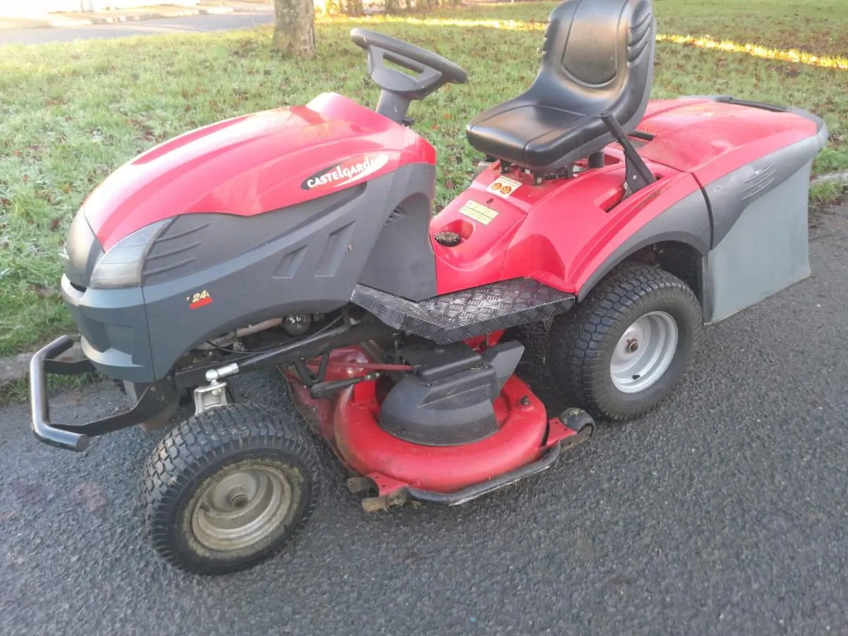 Castlegarden xl lawnmower 24hp - Image 1