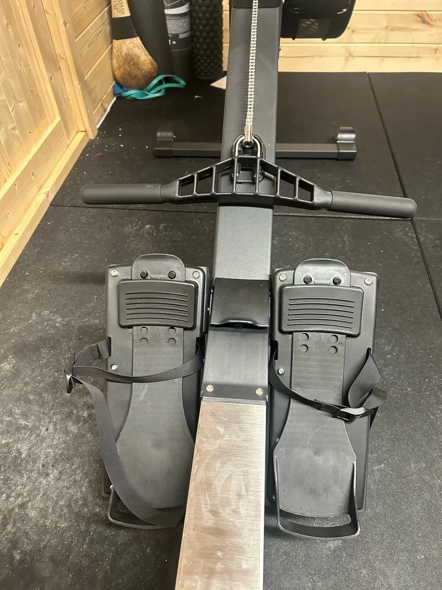 Rowing machine - Image 4