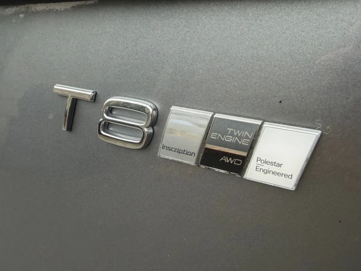 Volvo XC90 ***SOLD***IMMACULATE TOP SPEC INSCRIPTI - Image 4