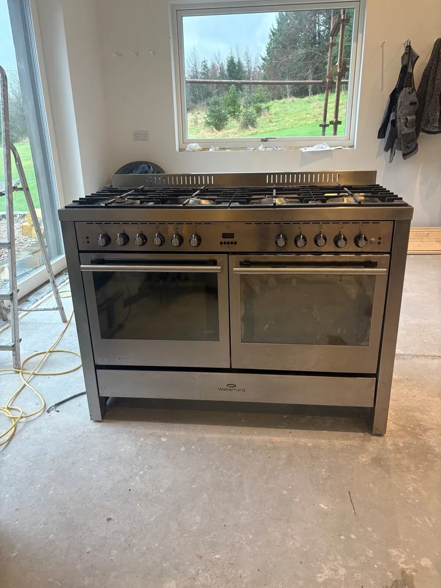 Waterford Range Cooker 1200mm - Image 1