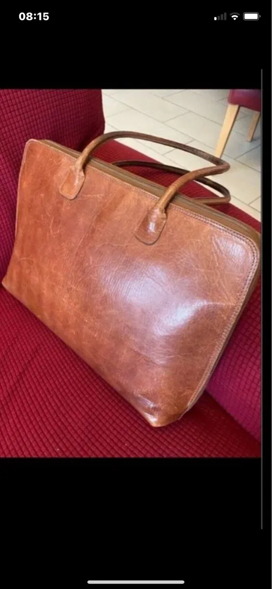 FREEWOMAN Leather Laptop Bag/ Briefcase - Image 2