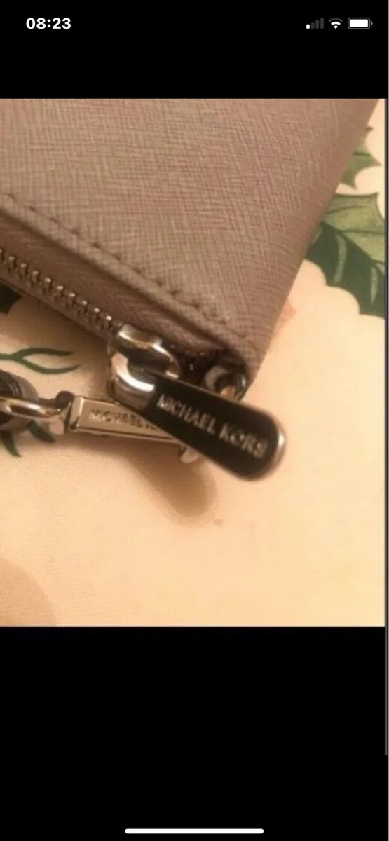 Michael Kors Wrist Wallet - Image 3