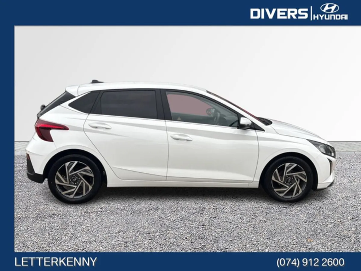 Hyundai i20 Deluxe Plus - Image 3