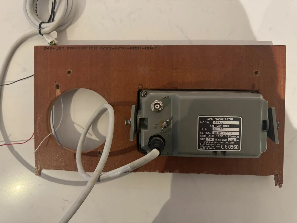 Furuno Gp32 With Waas & Gps by Furuno - Image 3