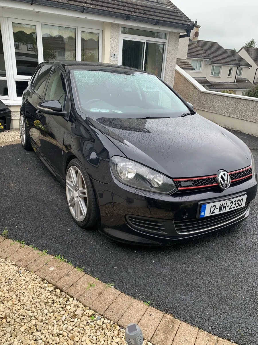 Volkswagon golf - Image 4