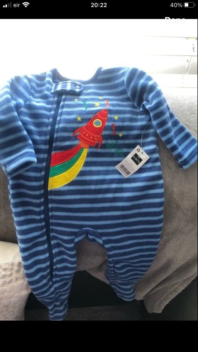 Boys BNWT sleeping suit 0/3 mths  €5 - Image 1