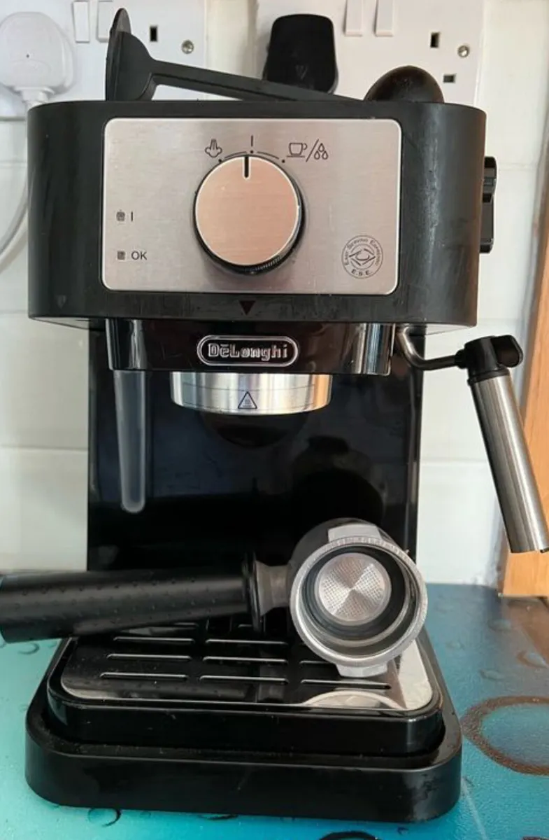 DELONGHI BARISTA ,ESPRESSO,CAPPUCCINO MACHINE - Image 3