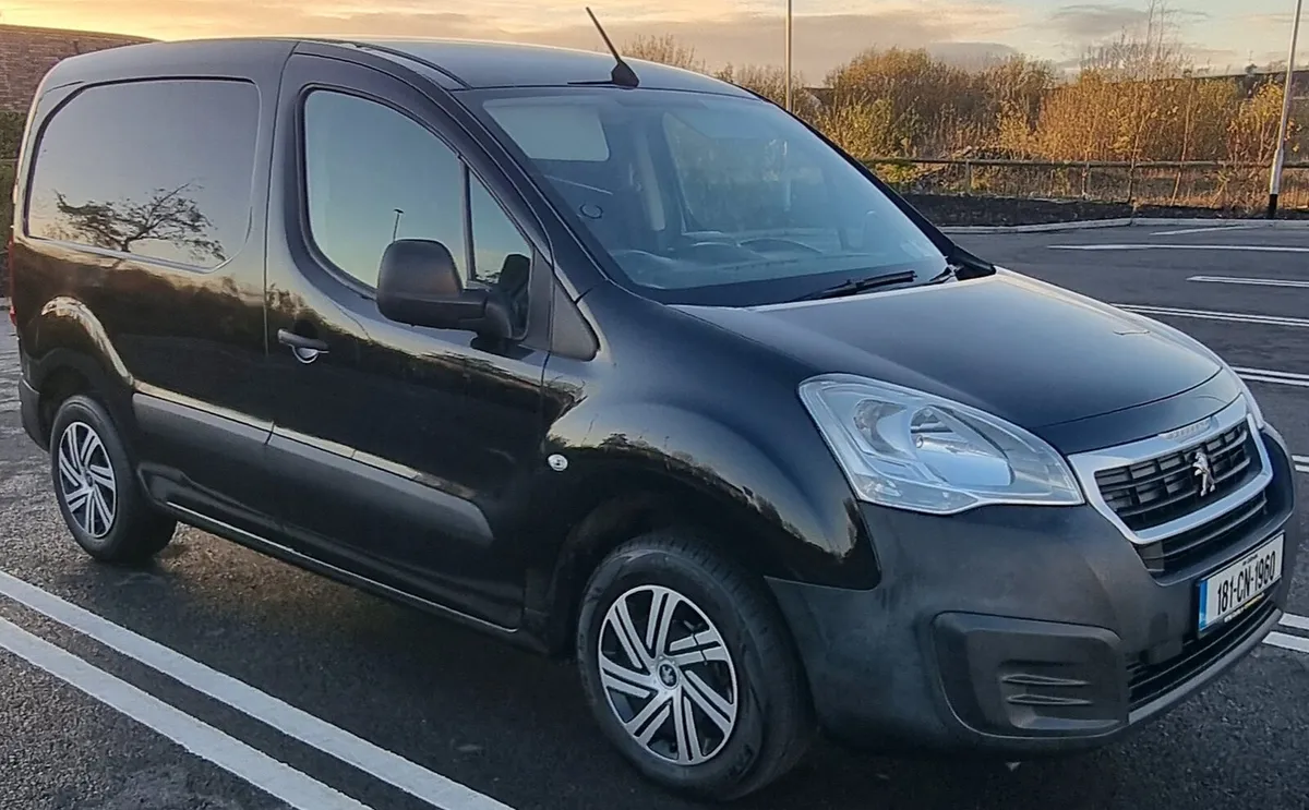 Peugeot Partner ( NO VAT ) - Image 2