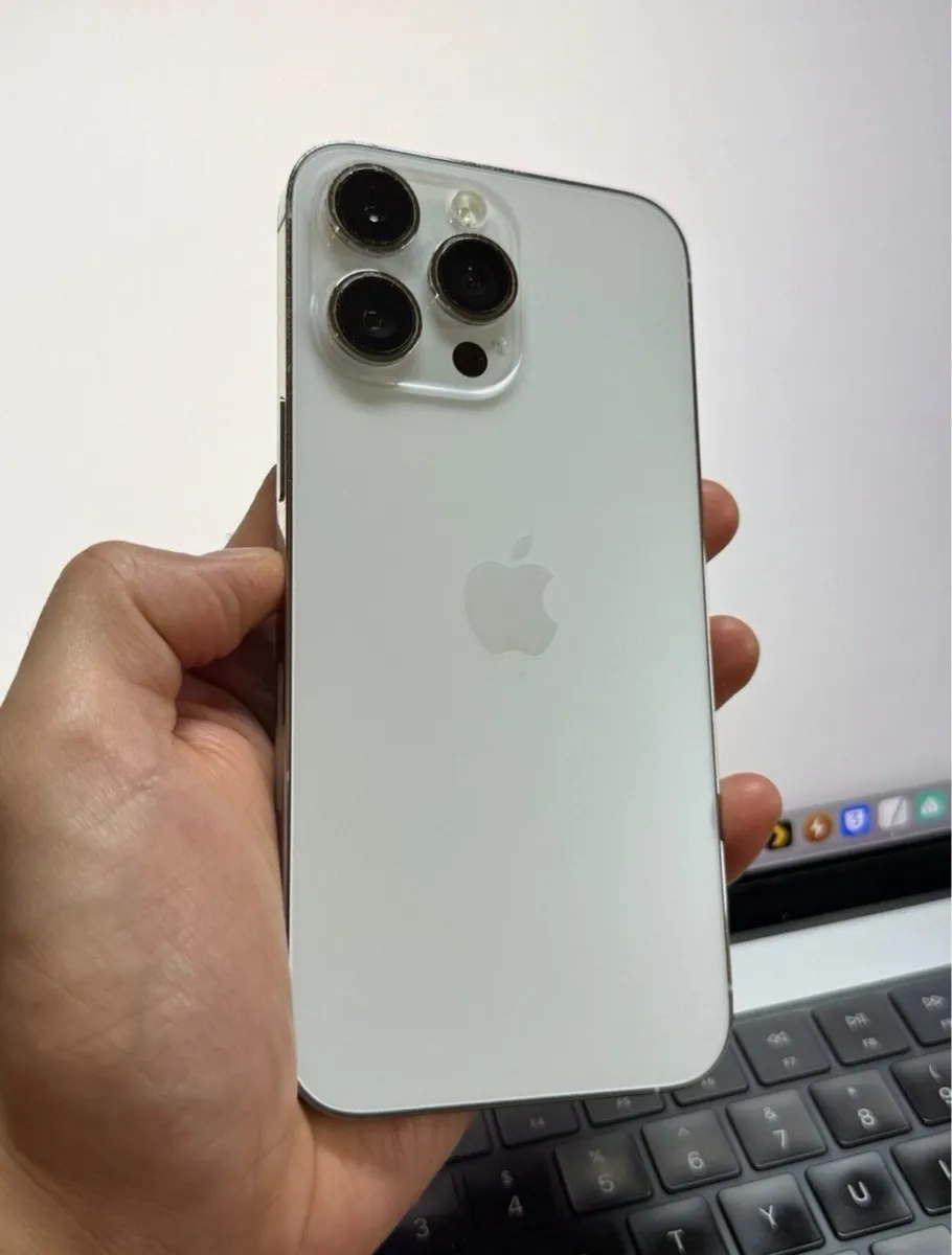 iPhone 14 Pro Max 1TB eSIM silver unlock - Image 1