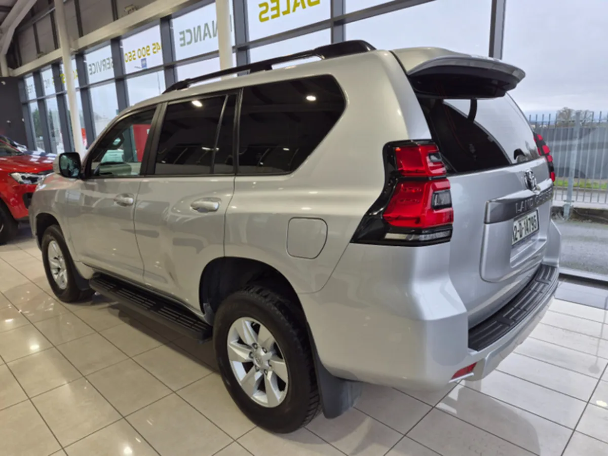 Toyota Land Cruiser LWB C LC COMMERCIAL AUTO RC20 - Image 4